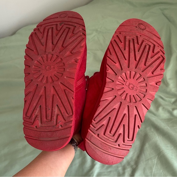 🩷UGG CLASSIC WINTER MINI BOOTS SLIPPERS RED NEUMEL BOOTS WINTER WOOL LINING - Picture 6 of 9